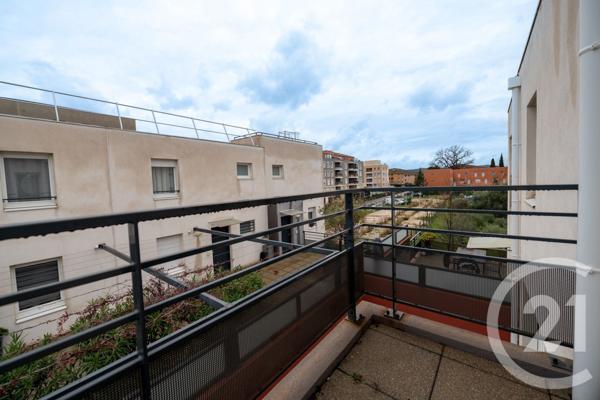 Appartement T4 à vendre  4 pièces - 83,30 m2 LE LAVANDOU - 83