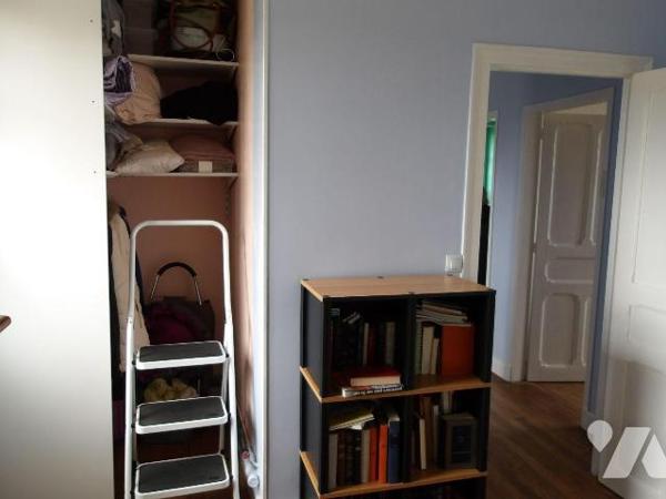 BETETE (23) CREUSE, A vendre maison élevée sur sous-sol, composé d'un garage avec partie chauff...