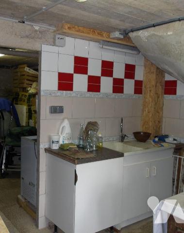 BETETE (23) CREUSE, A vendre maison élevée sur sous-sol, composé d'un garage avec partie chauff...