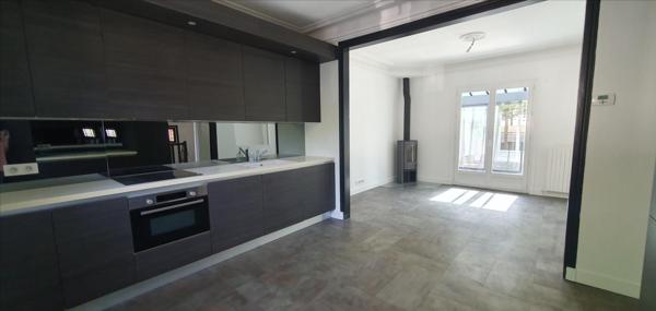 Location 6 Pieces 111 92000 Nanterre 14couch
