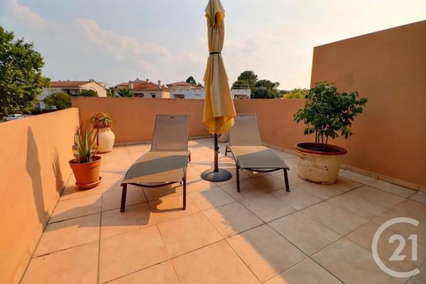 Appartement T3 à vendre  3 pièces - 65 m 2   PUGET SUR ARGENS  - 83