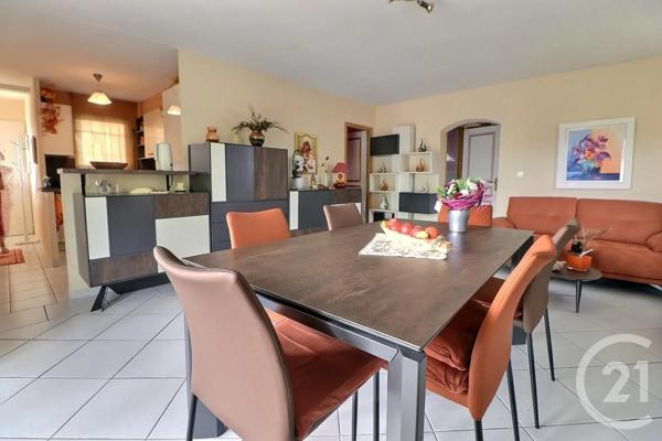 Appartement T3 à vendre  3 pièces - 65 m 2   PUGET SUR ARGENS  - 83