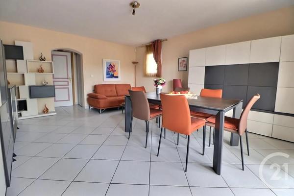 Appartement T3 à vendre  3 pièces - 65 m 2   PUGET SUR ARGENS  - 83