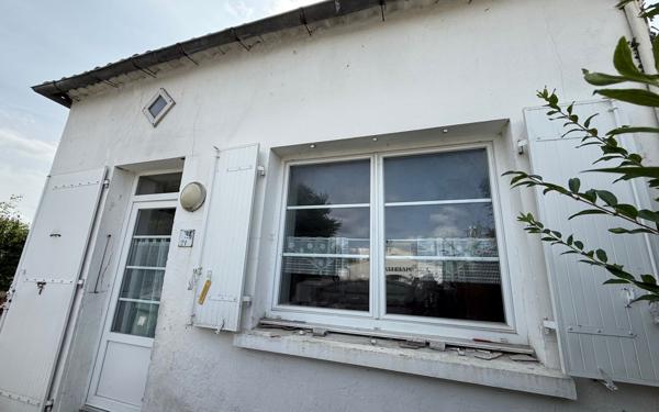 Maison à vendre    2 pièces •  Cozes