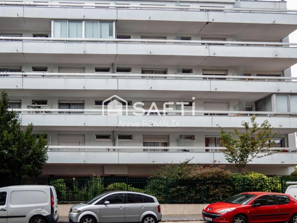 BOX DANS RESIDENCE SECURISEE  PROCHE PARC DES PRINCES