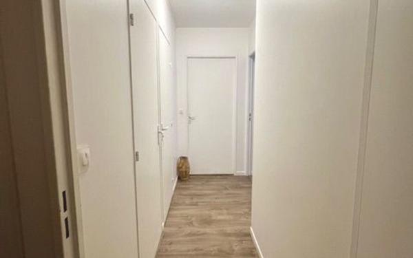 Appartement à vendre    3 pièces • 72 m2 Saint-Gratien