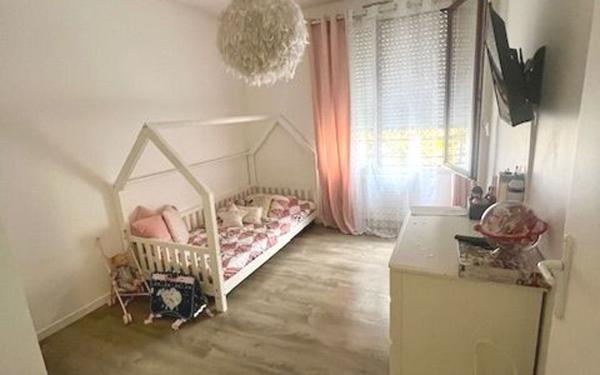 Appartement à vendre    3 pièces • 72 m2 Saint-Gratien