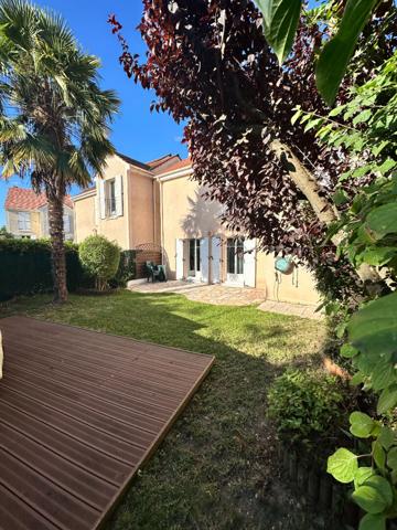 EXCLUSIVITE coeur de ville de Vauréal 7 pièce(s) 173 m2 utiles (126m² loi carrez)