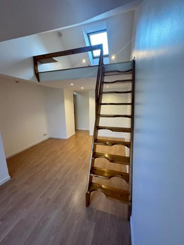 EXCLUSIVITE coeur de ville de Vauréal 7 pièce(s) 173 m2 utiles (126m² loi carrez)