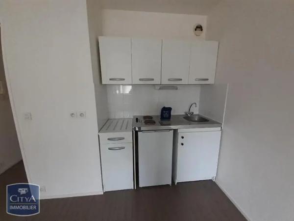 Appartement à louer 1 pièce 23.5m² Tours (37000)
