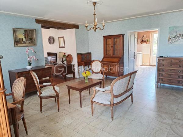 Maison en pierre de 151 m²