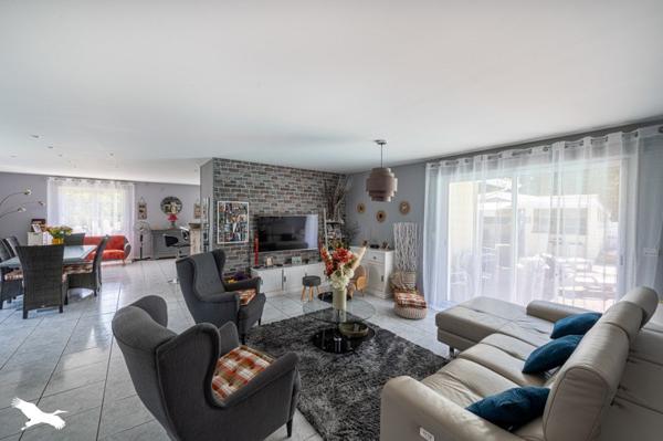 Maison à vendre |  Bias |  5 pièces | 169 m²