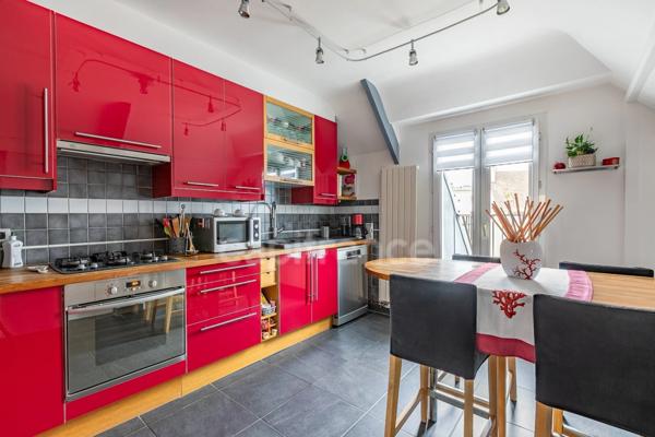 Appartement à vendre 6 pièces en hyper centre SOISSONS (02)