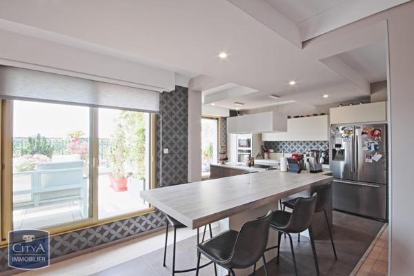 Appartement à vendre 5 pièces 200m²