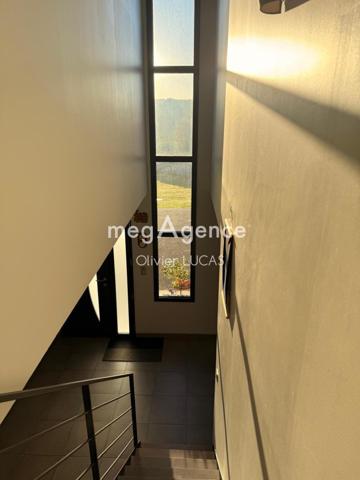 Maison à Montfort-sur-Risle, 27290 - 5 pièces 156m²