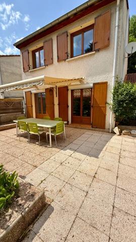 Maison à vendre 4 pièces LE CHAMBON FEUGEROLLES (42)