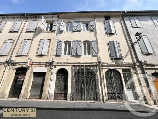 Immeuble à vendre  300 m 2   ST GAUDENS  - 31