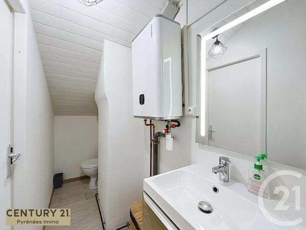 Immeuble à vendre  300 m 2   ST GAUDENS  - 31
