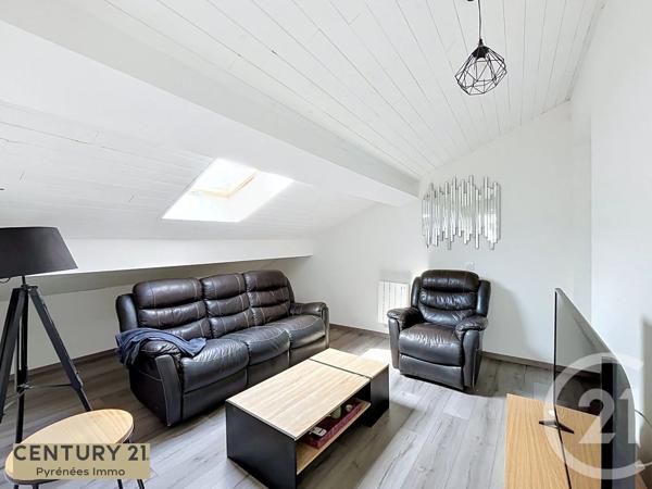Immeuble à vendre  300 m 2   ST GAUDENS  - 31