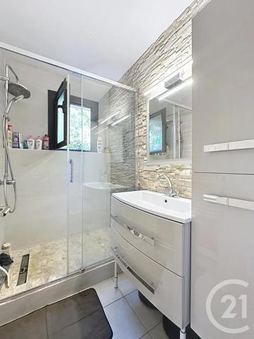 Appartement F4 à vendre  3 pièces - 73,72 m 2   MONTPELLIER  - 34
