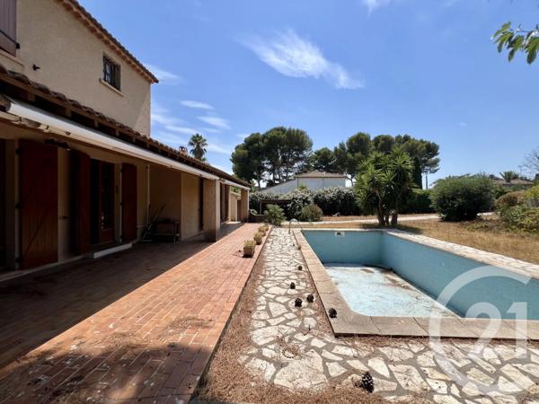 Maison à vendre  4 pièces - 102,51 m 2   LE GRAU D AGDE  - 34
