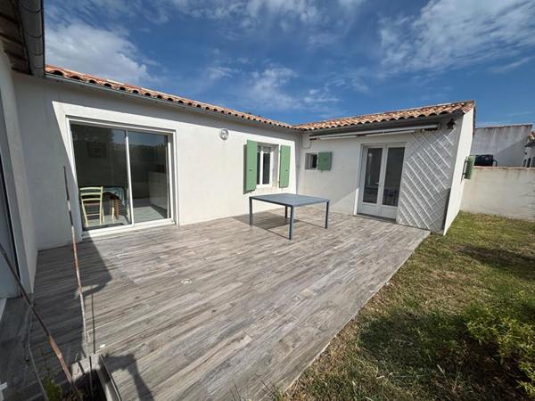 Lumineuse villa de plain-pied Ste Marie De Re 4 pièces 101m2