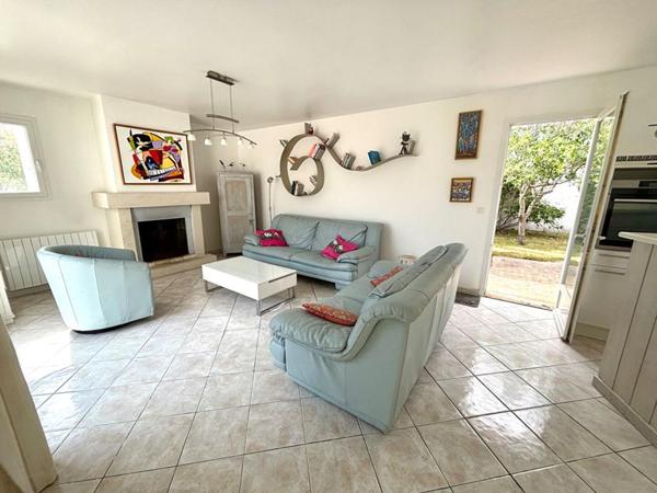 Lumineuse villa de plain-pied Ste Marie De Re 4 pièces 101m2