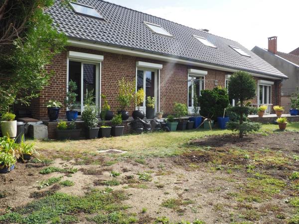 Vente Maison 5 pièces 170 m2 à Saint-Saulve