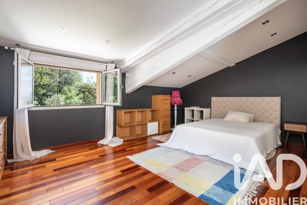 Maison à vendre 7 pièces 335,3 m² Corenc