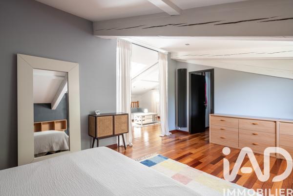 Maison à vendre 7 pièces 335,3 m² Corenc