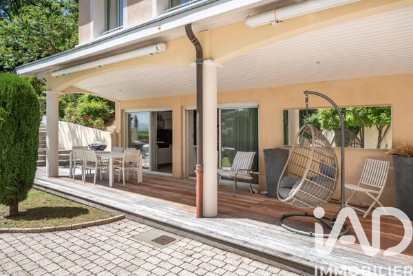 Maison à vendre 7 pièces 335,3 m² Corenc