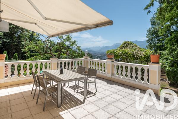 Maison à vendre 7 pièces 335,3 m² Corenc