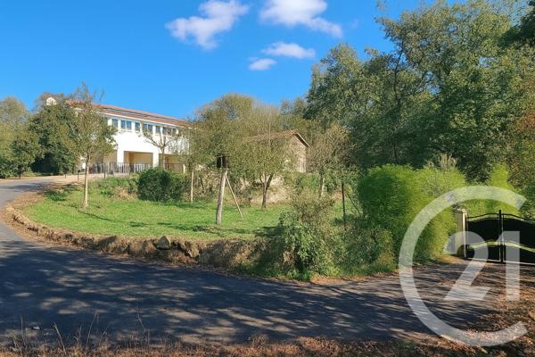 Maison à vendre  9 pièces - 176,40 m2 SARLAT LA CANEDA - 24