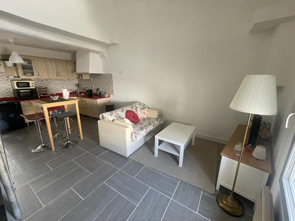 Appartement  en duplex, 2/3 pièces à louer à Médis