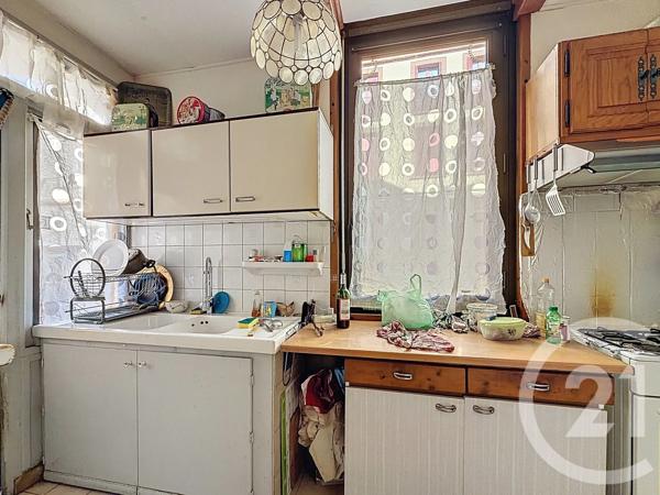 Immeuble à vendre  311 m 2   MONTAUBAN  - 82