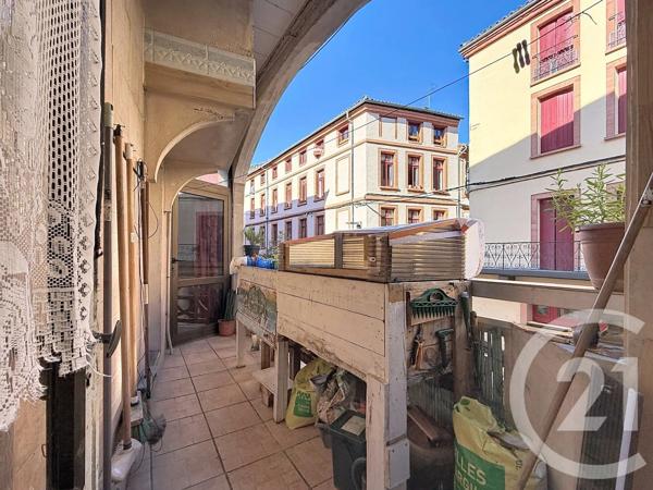 Immeuble à vendre  311 m 2   MONTAUBAN  - 82
