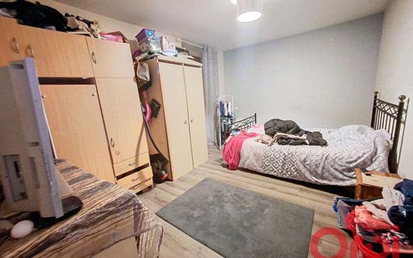 Immeuble à vendre    17 pièces •  Montluçon