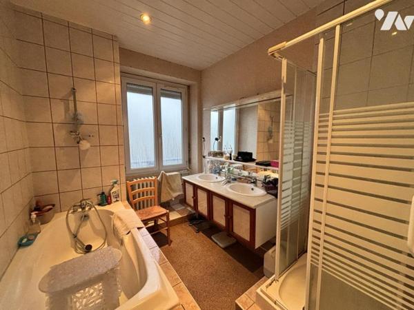 MAISON 212 M² - 7 CHAMBRES