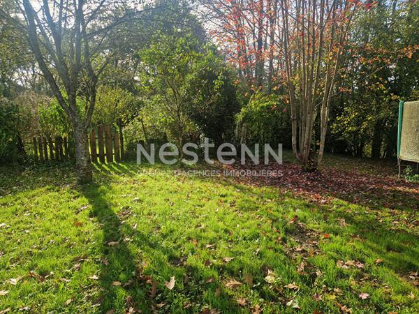 Maison a Busserolles a 7km de Piegut Pluviers renovee, beau jardin et parcelle bois