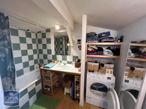 Appartement à louer 3 pièces 75.61m²