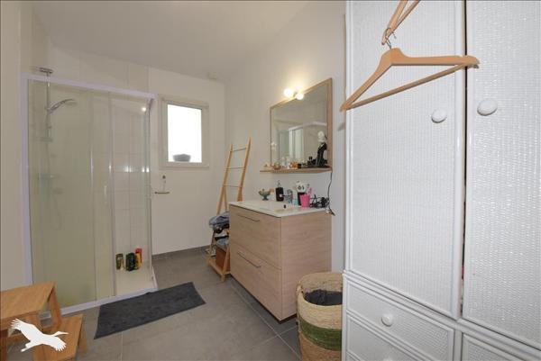 Maison à vendre |  Chargé |  4 pièces | 86 m²