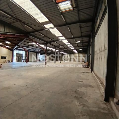 A vendre local d'activité Theix 1600 m2
