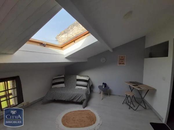 Appartement à louer 1 pièce 13.77m²