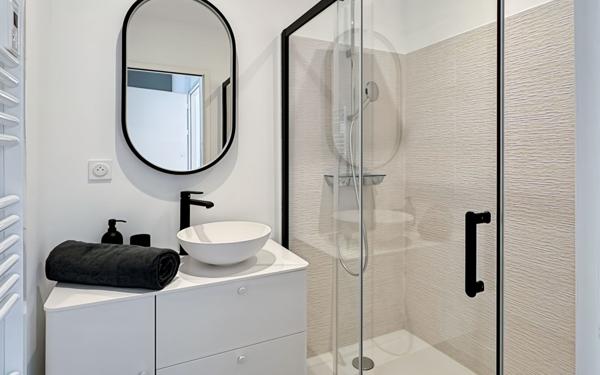 Maison à vendre    3 pièces •  La Flotte