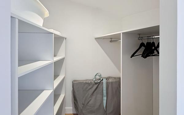 Maison à vendre    3 pièces •  La Flotte