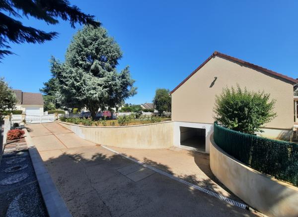 Exclusivité ERA CHAMBERIO IMMOBILIER - Maison 5 pièces à Monts, 280 900 €