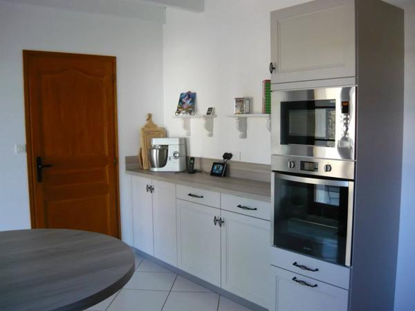 Superbe maison de campagne de 223 m², 5667 m² de terrain, vues dégagées, au calme