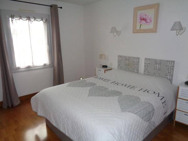 Superbe maison de campagne de 223 m², 5667 m² de terrain, vues dégagées, au calme