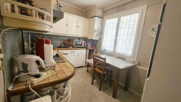 Bas de villa avec jardin privatif de 613 m² ? Fort potentiel !