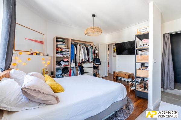 Appartement 2 pièce(s) €335 000 ** - Référence 4652